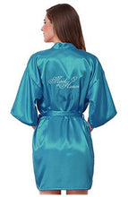 Load image into Gallery viewer, Maid of Honor bridesmaid robes personalized matching robes mother of the bride gift rob