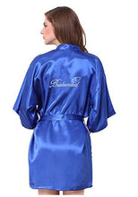 Load image into Gallery viewer, Maid of Honor bridesmaid robes personalized matching robes mother of the bride gift rob